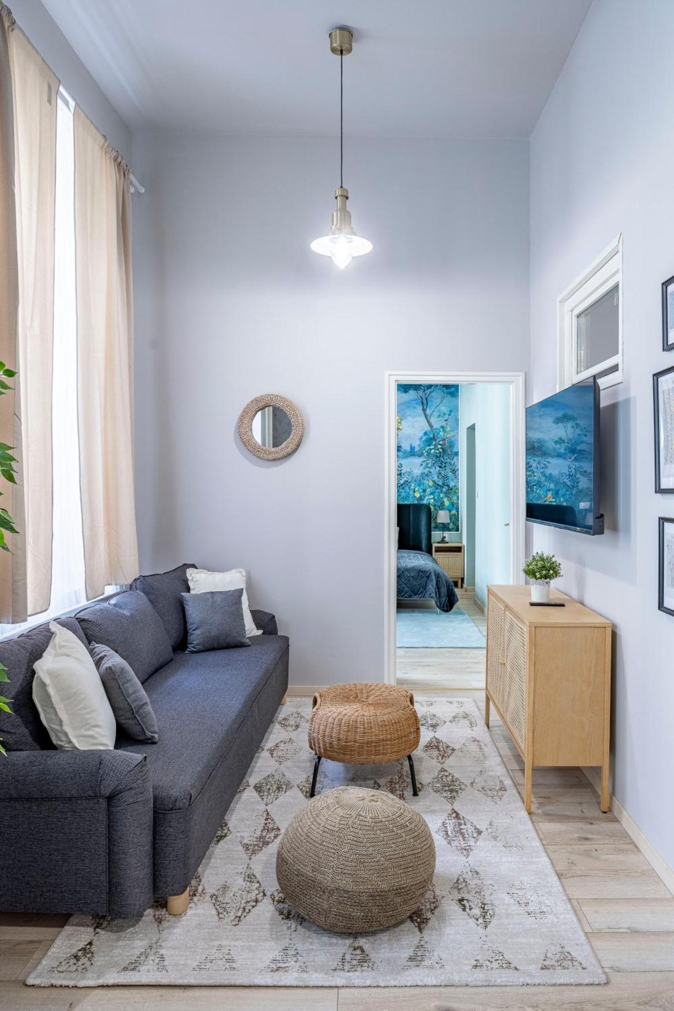 Hidden Gem With Terrace On The Andrassy Fashion Road Appartement Boedapest Buitenkant foto