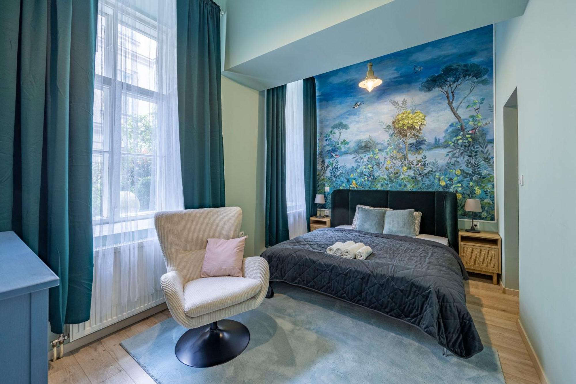 Hidden Gem With Terrace On The Andrassy Fashion Road Appartement Boedapest Buitenkant foto